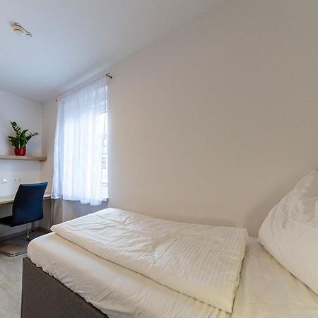 Zeltweg-Rooms Экстерьер фото