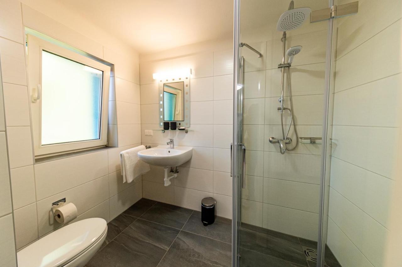 Zeltweg-Rooms Экстерьер фото