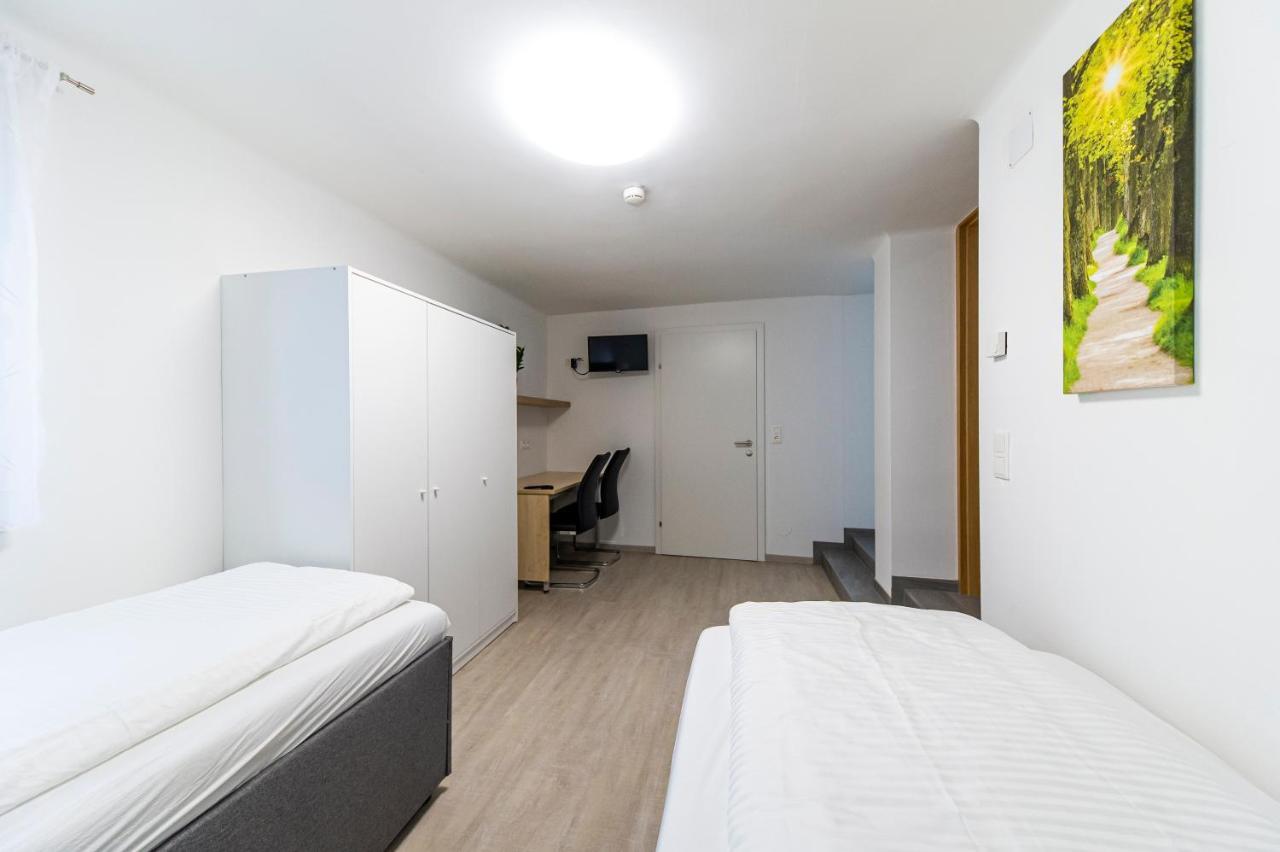 Zeltweg-Rooms Экстерьер фото